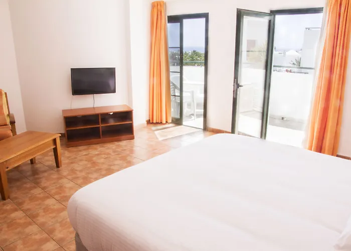 Lanzarote Paradise קוסטה טגוויסה